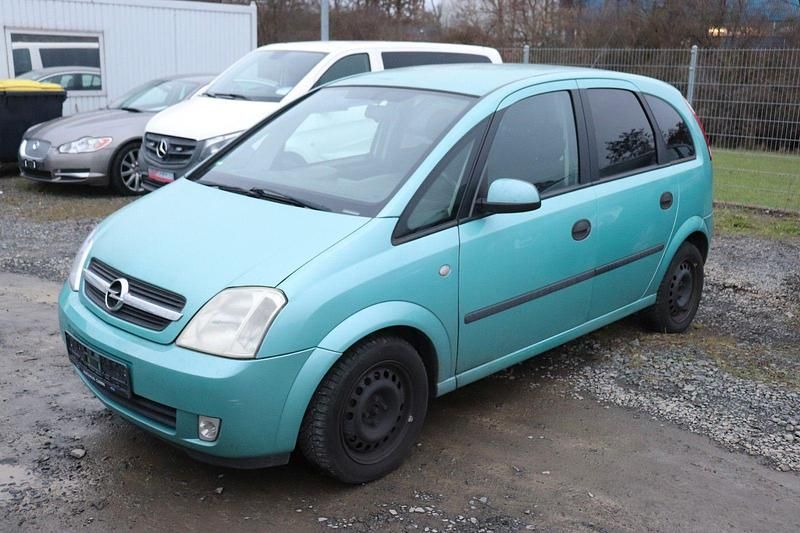 Gebraucht Opel Meriva 101 PS (74 kW) 2004 Mintsilber m2 Van / Kleinbus