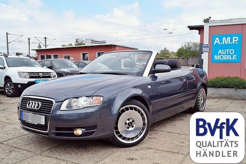 Grau Gebraucht 2005 Audi A4 Cabriolet Cabrio | 8.990 € - Bild 1/4