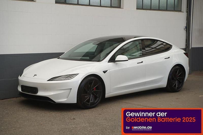 Gebraucht Tesla Model 3 Performance 461 kW (627 PS) 2024 Weiß Limousine