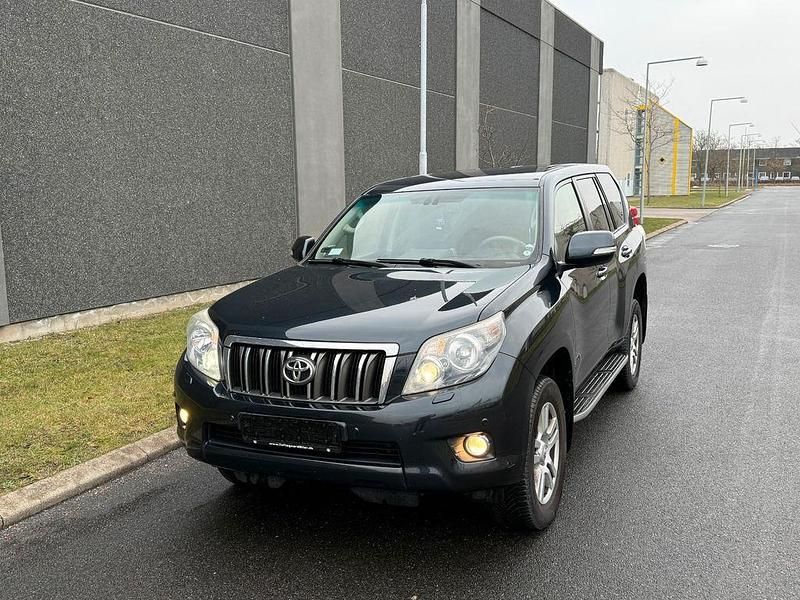 Gebraucht Toyota Land Cruiser Anniversary 201 PS (147 kW) 2012 Blau SUV