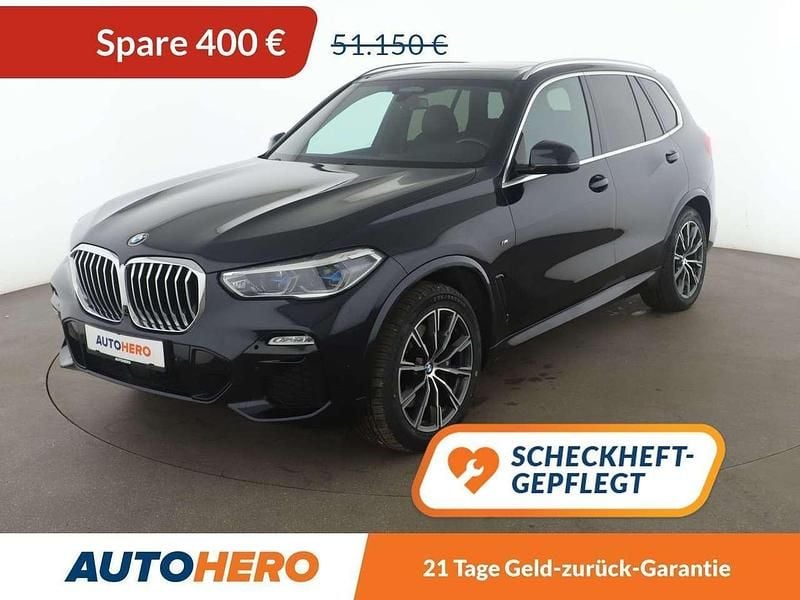 Carbonschwarz Gebraucht 2021 BMW X5 M Sport SUV | 50.750 € (Superpreis) - Bild 1/3
