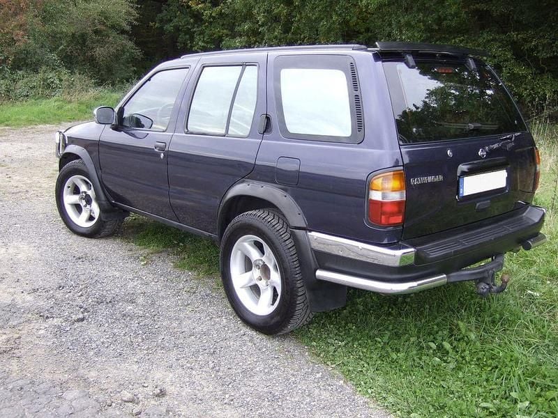 Gebraucht Nissan Pathfinder 150 PS (110 kW) 1998 Blau SUV