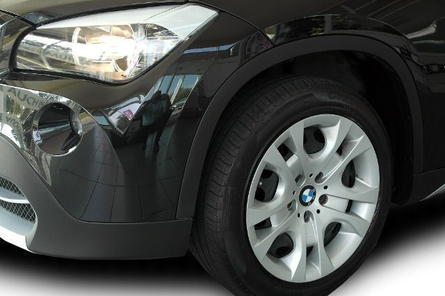 Gebraucht BMW X1 143 PS (105 kW) 2010 Schwarz metallic SUV