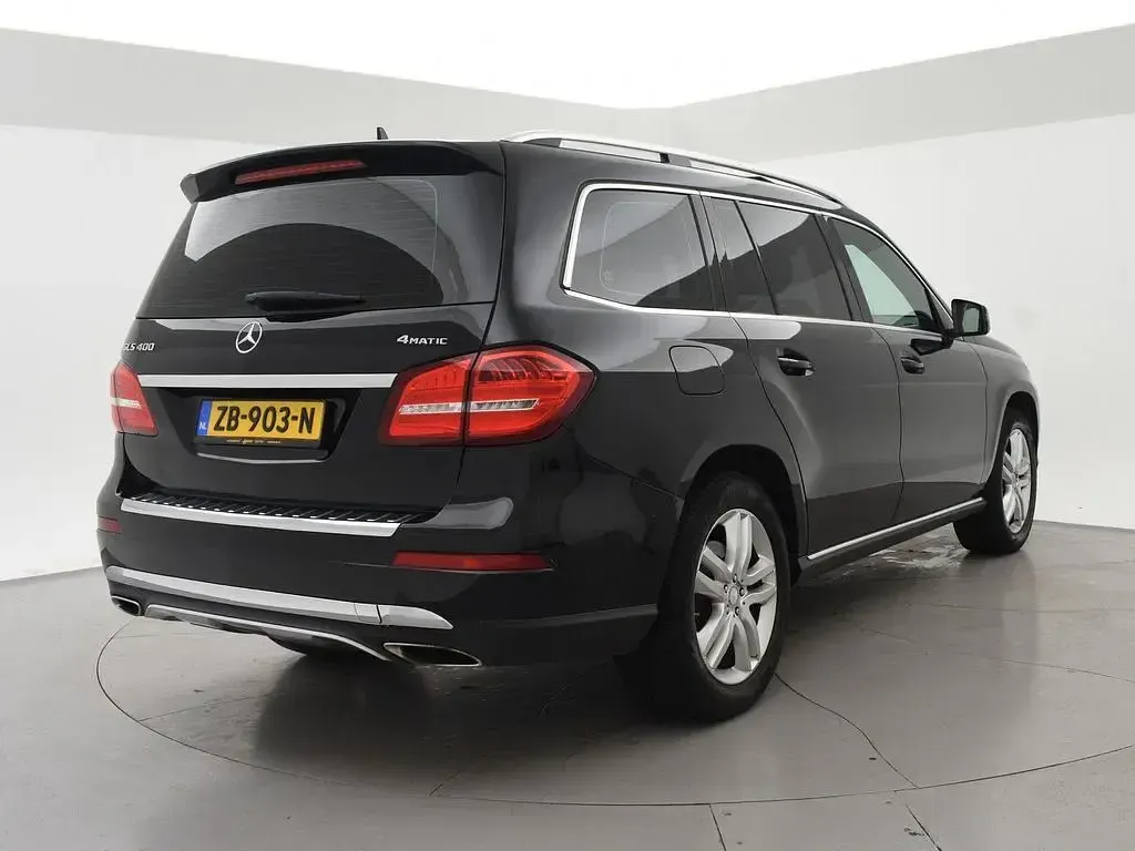 Gebraucht Mercedes GLS400 333 PS (244 kW) 2017 Schwarz SUV