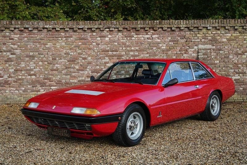 Usata Ferrari 365 1974 Rosso