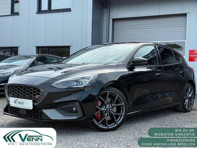 Schwarz Gebraucht 2021 Ford Focus ST Limousine | 20.980 € (Guter Preis) - Bild 1/4