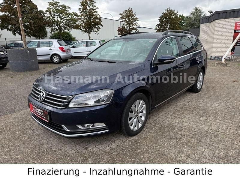 Blau Gebraucht 2011 VW Passat Comfortline Kombi | 9.999 € (Etwas zu teuer) - Bild 1/4