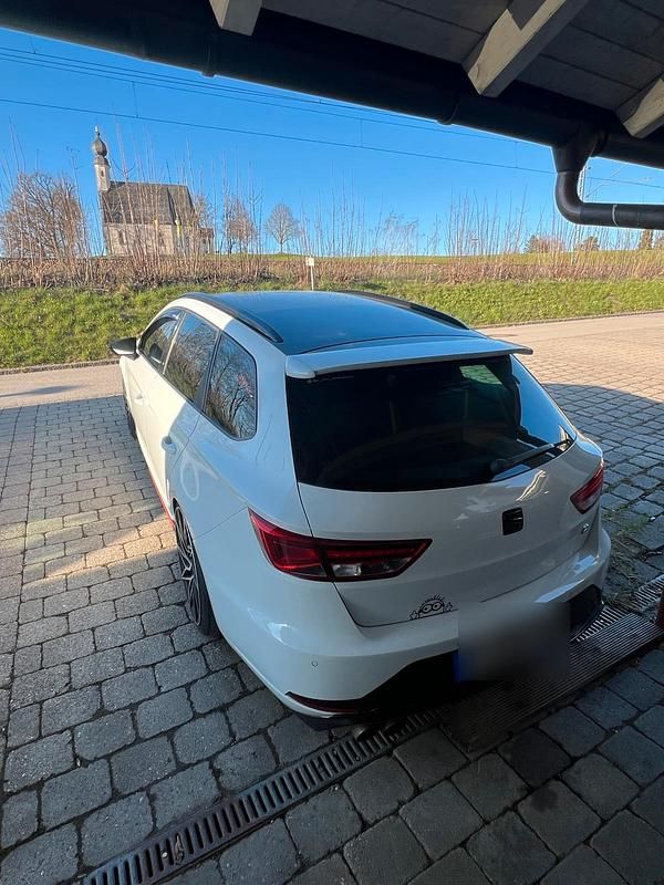 Gebraucht Seat Leon ST FR 150 PS (110 kW) 2015 Weiß Kombi