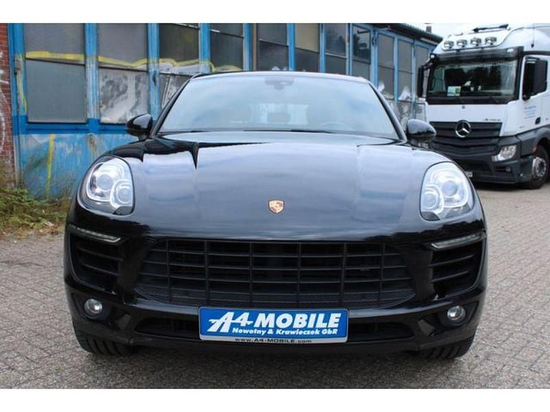 Gebraucht Porsche Macan S 340 PS (250 kW) 2014 Tiefschwarzmetallic (metallic) SUV