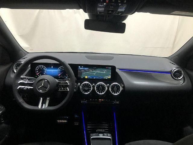 Gebraucht 2024 Mercedes GLA200 AMG line SUV | 43.780 € (Etwas zu teuer) - Bild 1/4