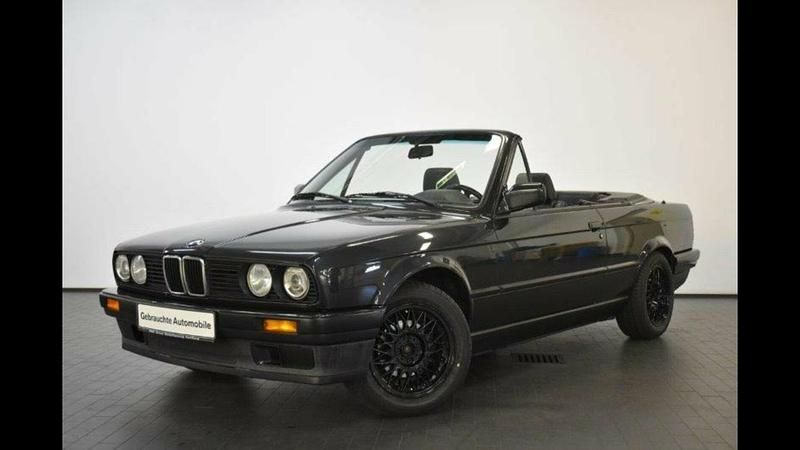 Schwarz Gebraucht 1992 BMW 318 Cabriolet Cabrio | 11.500 € - Bild 1/4