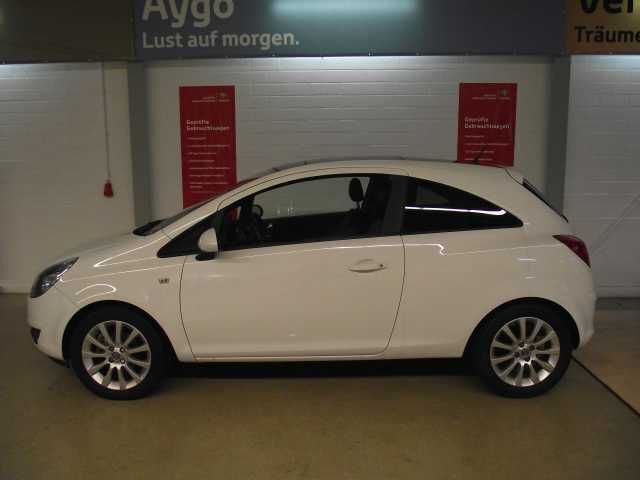 Gebraucht Opel Corsa Innovation 86 PS (63 kW) 2010 Weiß Limousine