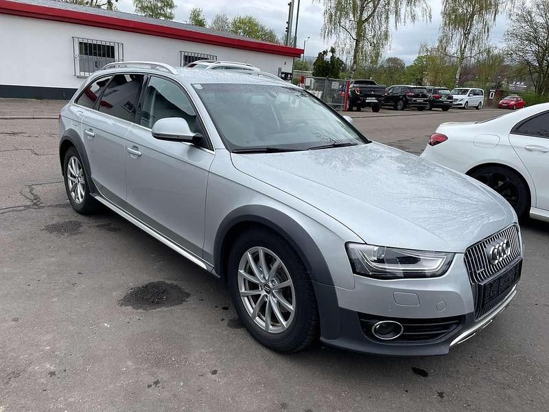 Gebraucht Audi A4 Allroad 177 PS (130 kW) 2013 Eissilber Kombi