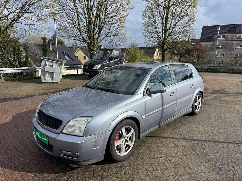 Gebraucht Opel Signum Edition 155 PS (114 kW) 2003 Graumettalic Kleinwagen