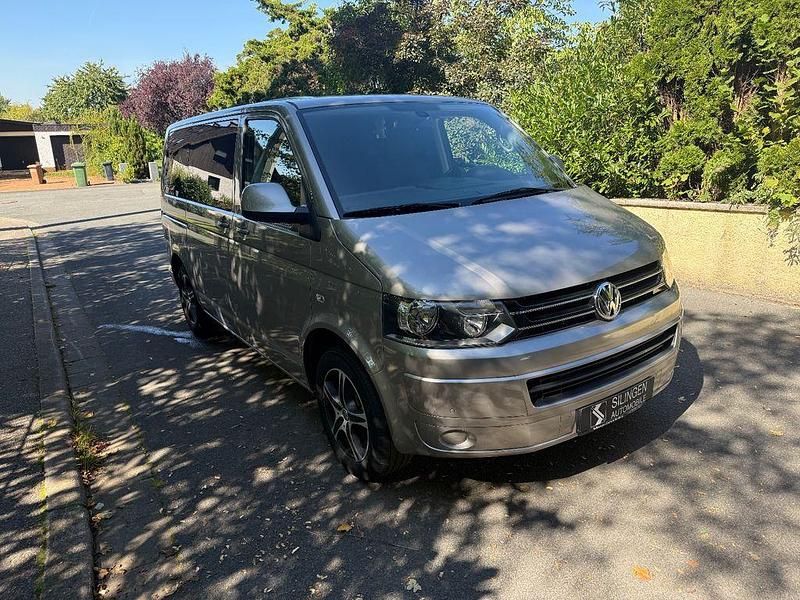 Beige Gebraucht 2013 VW Multivan Van | 17.900 € (Etwas zu teuer) - Bild 1/4