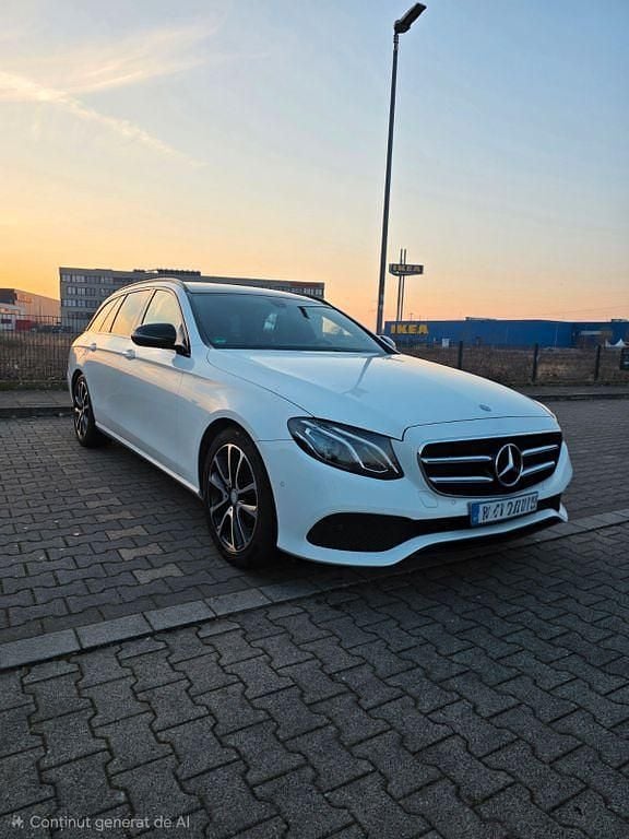 Gebraucht Mercedes E220 Exclusive 194 PS (142 kW) 2017 Weiß Kombi