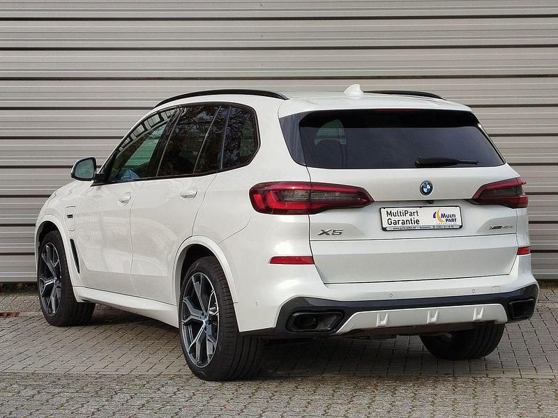 Gebraucht BMW X5 M Sport 394 PS (289 kW) 2022 Weiß SUV