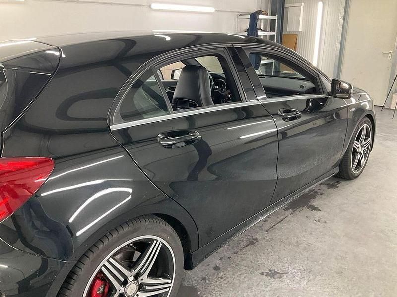 Gebraucht Mercedes A250 218 PS (160 kW) 2017 Schwarz Limousine