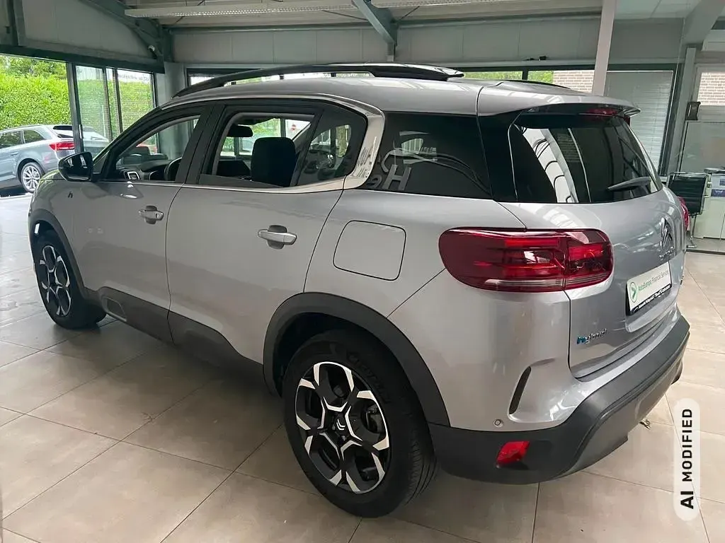 Gebraucht Citroën C5 Aircross Shine 224 PS (164 kW) 2023 Silber metallic SUV
