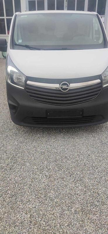 Weiß Gebraucht 2018 Opel Vivaro Van | 7.900 € - Bild 1/4