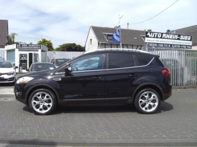 Gebraucht Ford Kuga Titanium 136 PS (100 kW) 2010 Schwarz metallic SUV