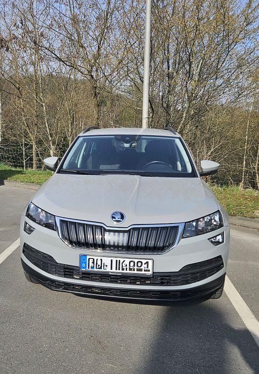 Gebraucht Skoda Karoq 150 PS (110 kW) 2021 Grau SUV