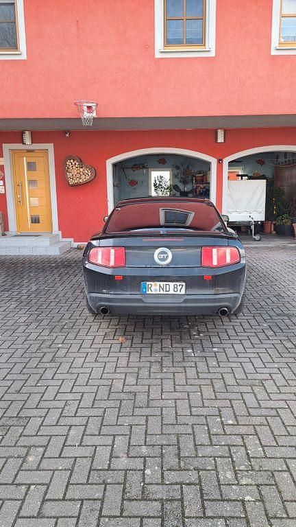 Gebraucht Ford Mustang GT 320 PS (235 kW) 2009 Schwarz Coupé