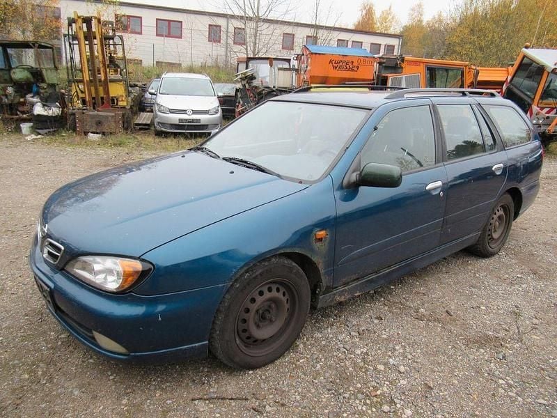 Blau Gebraucht 2000 Nissan Primera Kombi | 1.250 € (Fairer Preis) - Bild 1/4