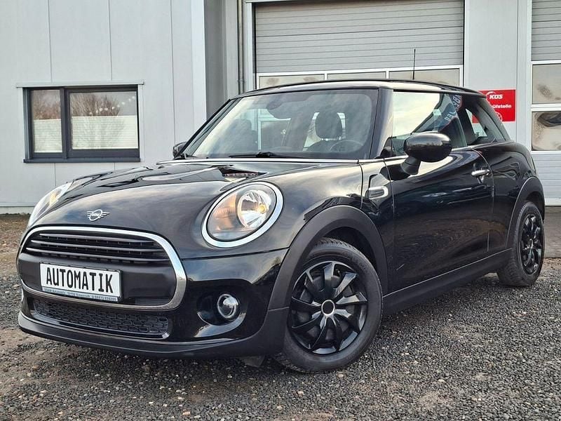 Gebraucht Mini ONE 102 PS (75 kW) 2021 Schwarz Kleinwagen