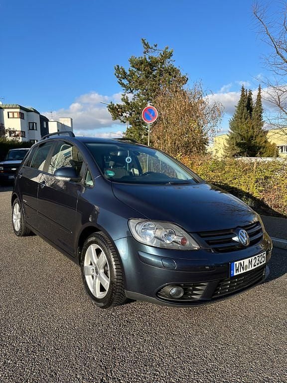 Gebraucht VW Golf Plus Cross United 80 PS (58 kW) 2008 Grau Van / Kleinbus