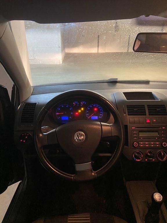 Gebraucht VW Polo 69 PS (50 kW) 2008 Grau Kleinwagen