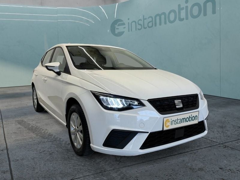 Weiß Gebraucht 2024 Seat Ibiza Style Limousine | 16.740 € (Guter Preis) - Bild 1/3