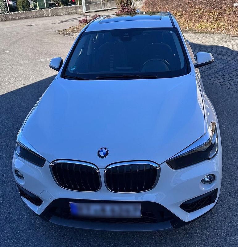 Gebraucht BMW X1 Advantage 192 PS (141 kW) 2016 Weiß SUV