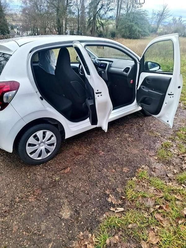 Gebraucht Peugeot 108 Active 69 PS (50 kW) 2015 Limousine