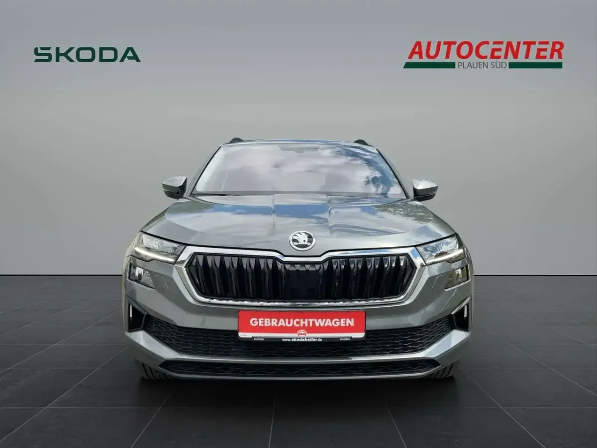 Gebraucht Skoda Karoq Tour 116 PS (85 kW) 2022 Graphitegrau metallic SUV