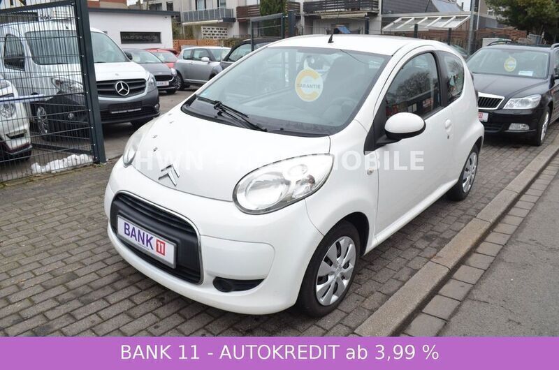 Weiß Gebraucht 2012 Citroën C1 SELECTION Kleinwagen | 3.990 € (Etwas zu teuer) - Bild 1/4