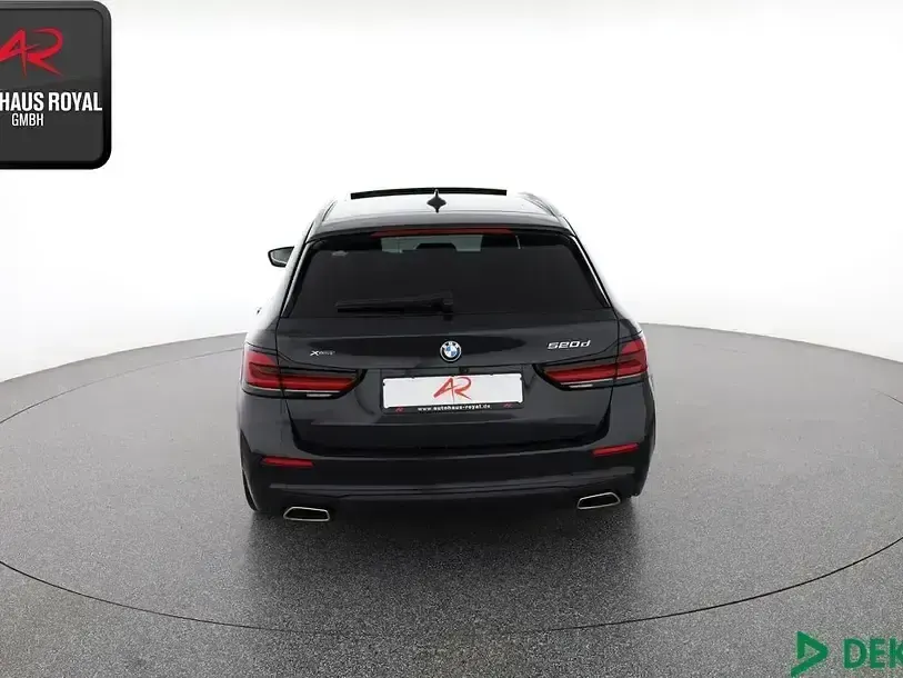 Gebraucht BMW 520 190 PS (139 kW) 2022 Schwarz Limousine