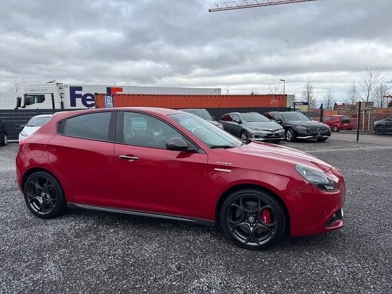 Gebraucht Alfa Romeo Giulietta Veloce 241 PS (177 kW) 2018 Rot Kleinwagen