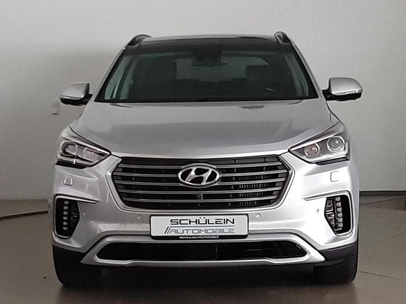 Gebraucht Hyundai Grand Santa Fe 200 PS (147 kW) 2017 Silber SUV