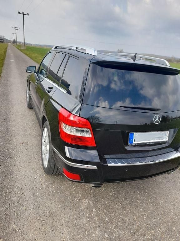 Gebraucht Mercedes GLK350 231 PS (169 kW) 2011 Schwarz SUV