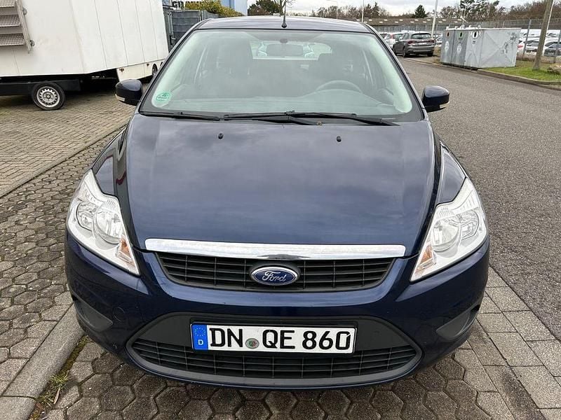 Gebraucht Ford Focus Style 137 PS (100 kW) 2010 Blau Limousine