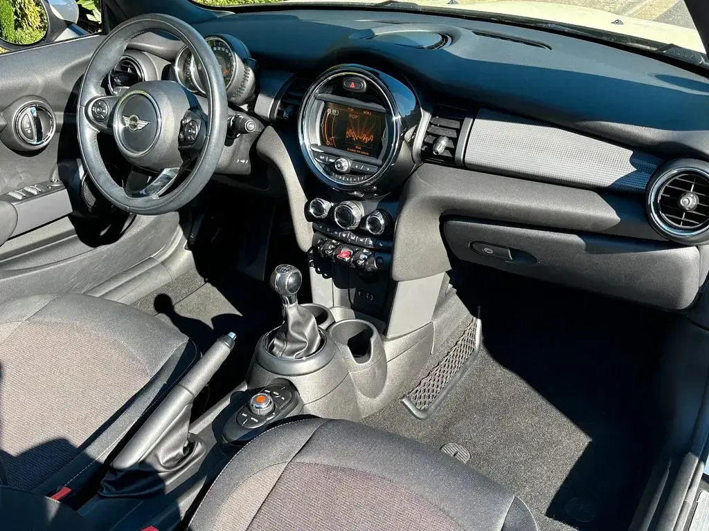 Occasion Mini One Cabriolet 102 ch (75 kW) 2016 Blanc Cabriolet