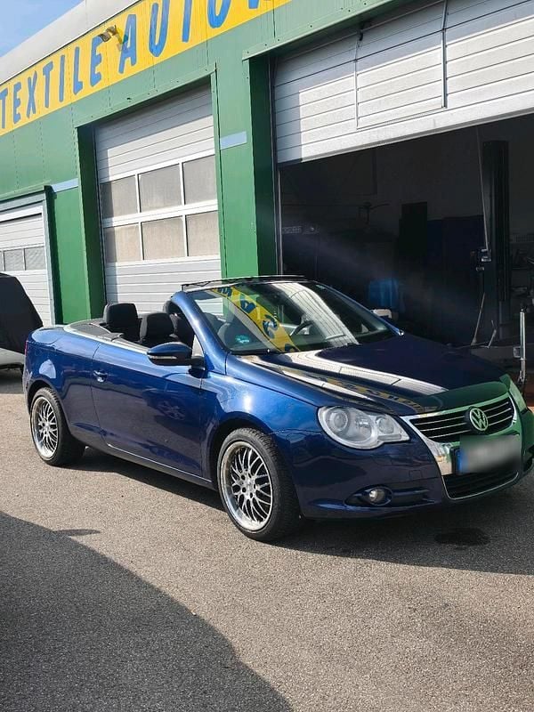 Second-hand VW Eos 120 CP (88 kW) 2008 Albastru Cabrio