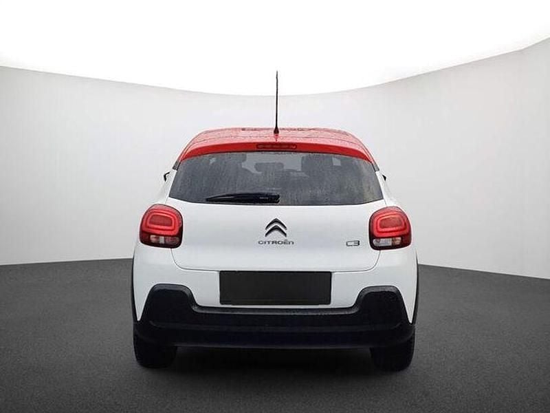 Used Citroën C3 PureTech 82 HP (60 kW) 2022 White Hatchback