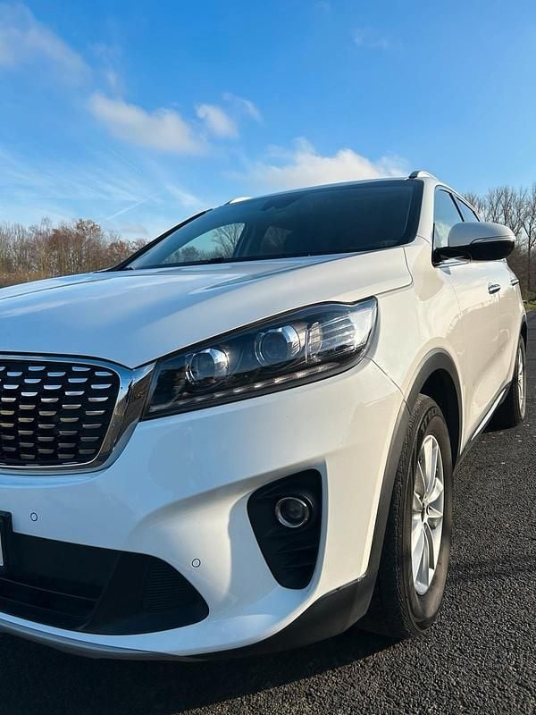 Weiß Gebraucht 2019 Kia Sorento Vision SUV | 20.000 € (Fairer Preis) - Bild 1/4
