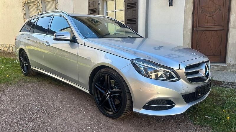 Usata Mercedes E250 204 CV (150 kW) 2015 Argento Station wagon