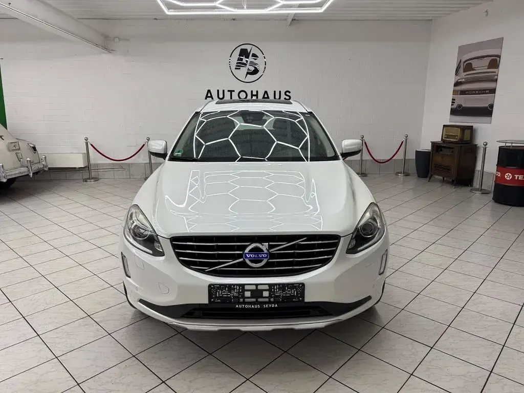 Gebraucht Volvo XC60 Ocean Race 215 PS (158 kW) 2014 Weiß SUV