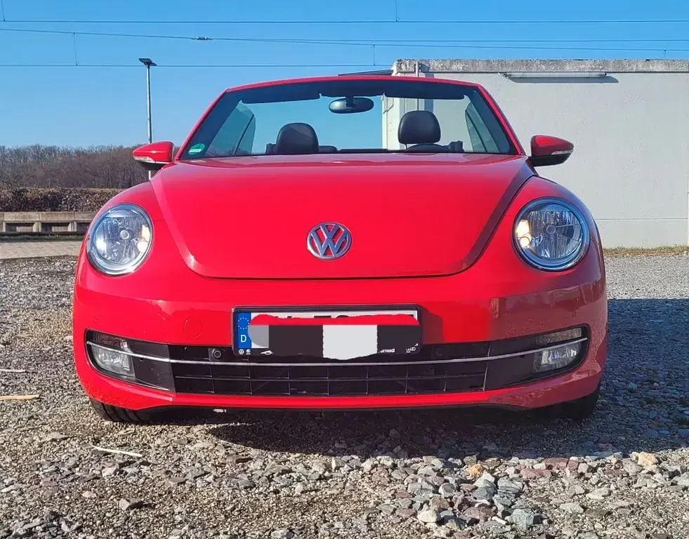 Gebraucht VW Beetle Design 105 PS (77 kW) 2013 Rot Kleinwagen