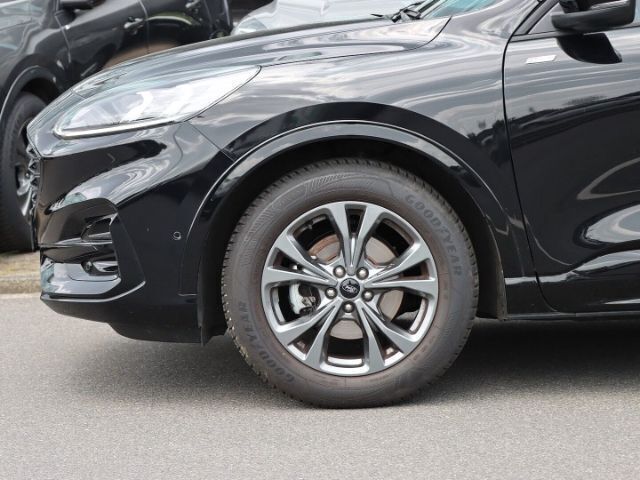 Gebraucht Ford Kuga ST-Line 151 PS (111 kW) 2023 Schwarz SUV