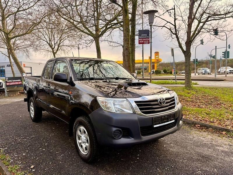 Gebraucht Toyota HiLux 144 PS (105 kW) 2011 Schwarz Pickup